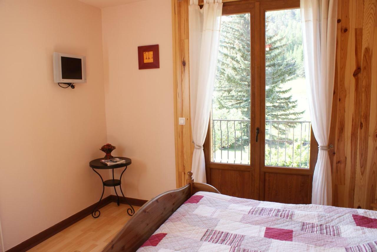 Maison D' Hotes Tranquyl Barcelonnette Kültér fotó